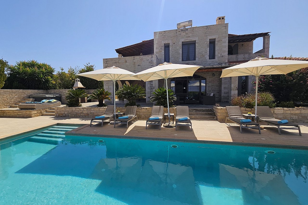 Ansicht der Villa Athene