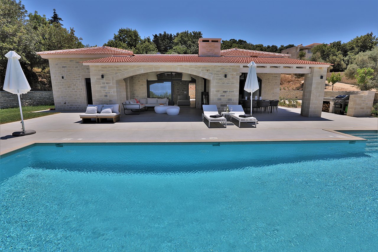 Ansicht der Villa Petra